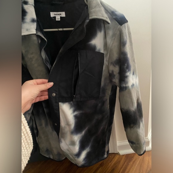 NWT Garage tie dye fleece shacket with zipper - Picture 5 of 5